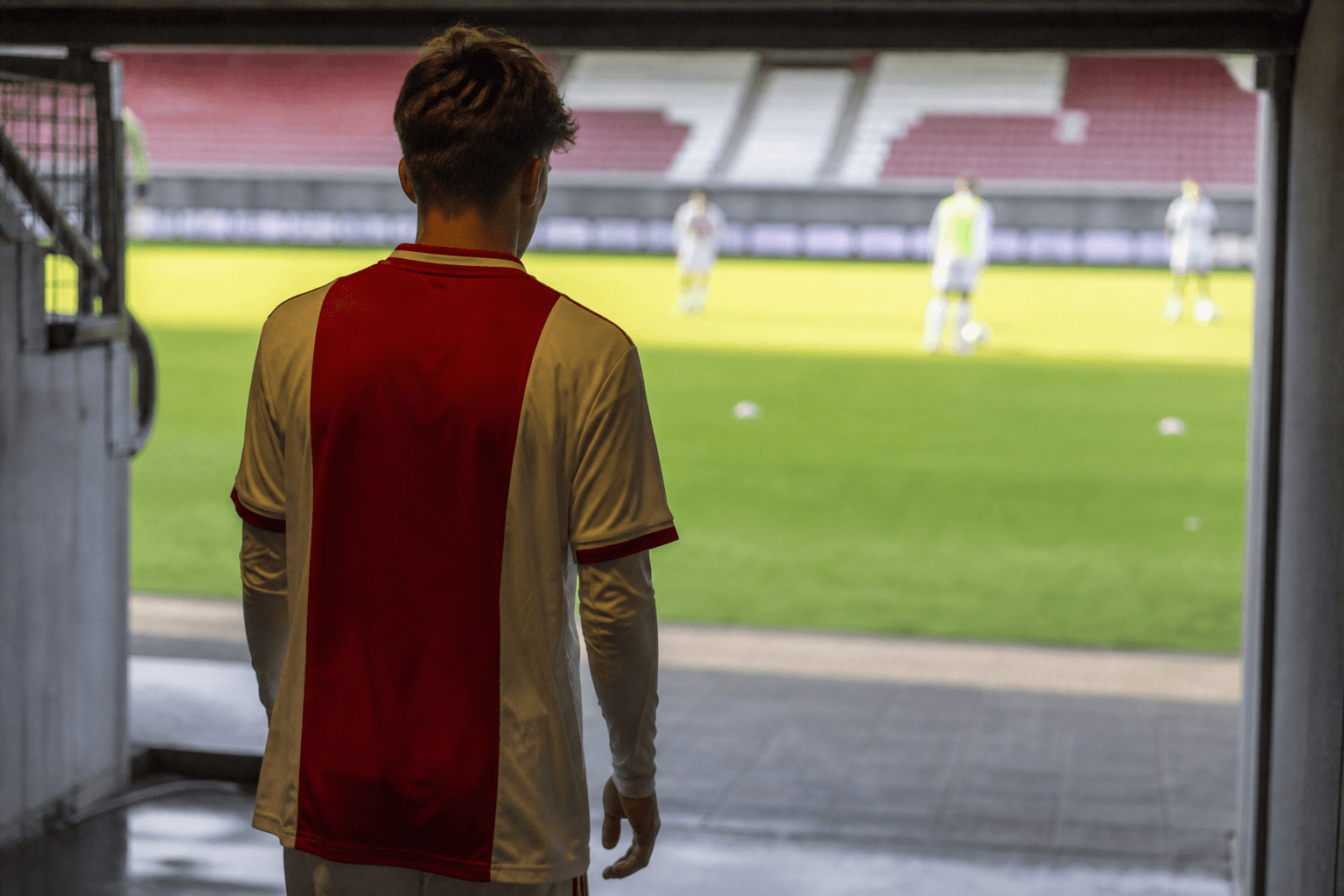 Ajax huurt Salazar van Espanyol met optie tot koop