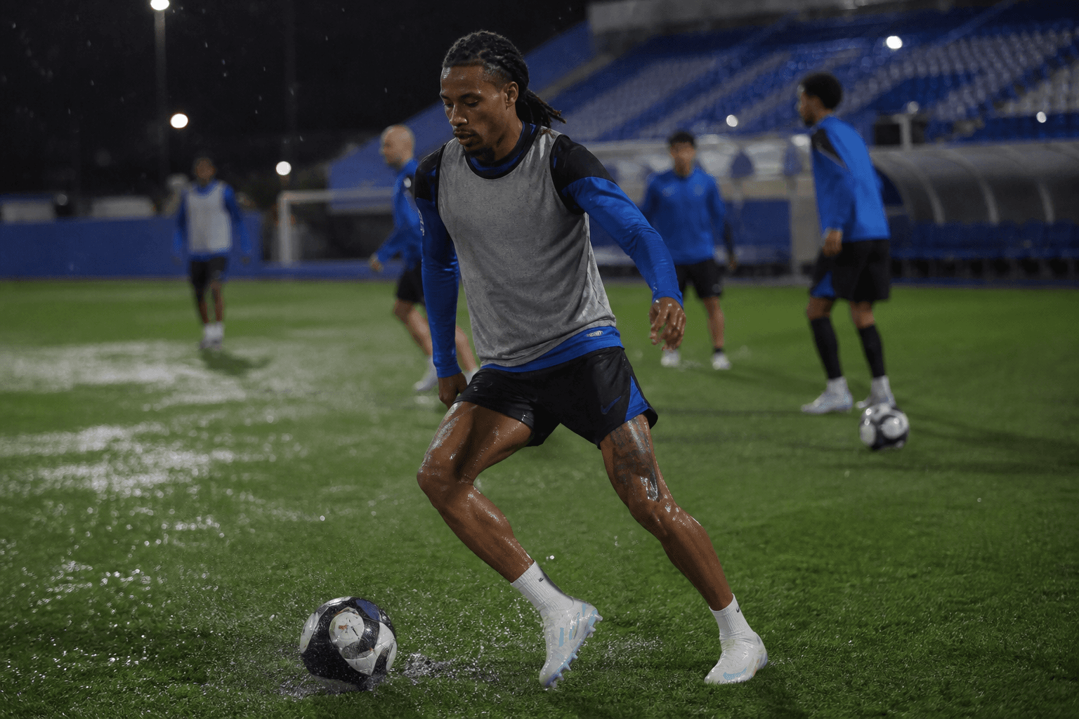 Kenners Lachen om Kritiek op Transfer van Summerville