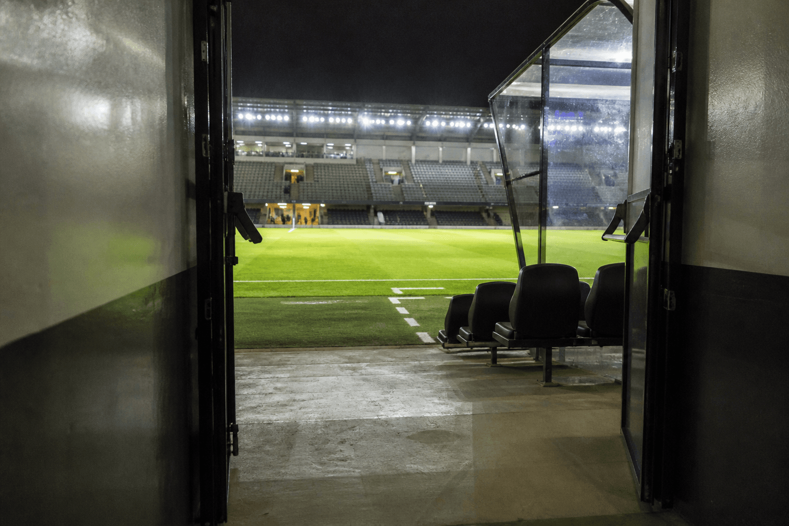 Leliendal verlaat FC Volendam, NAC neemt afscheid van Raul Paula