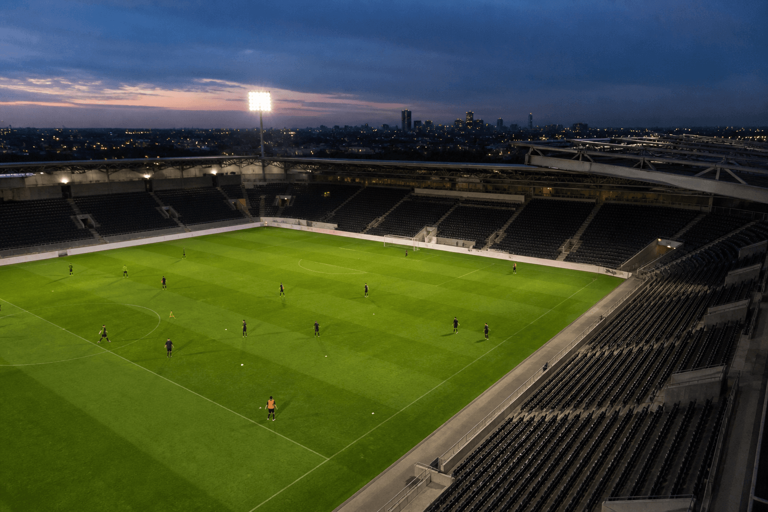 NEC haalt Dele Thomas binnen en laat Thomas Ouwejan vertrekken