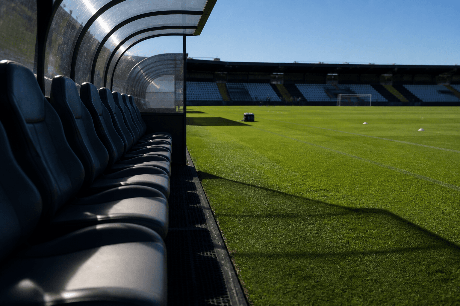 Standard huurt Nkada uit aan Troyes met optie tot koop